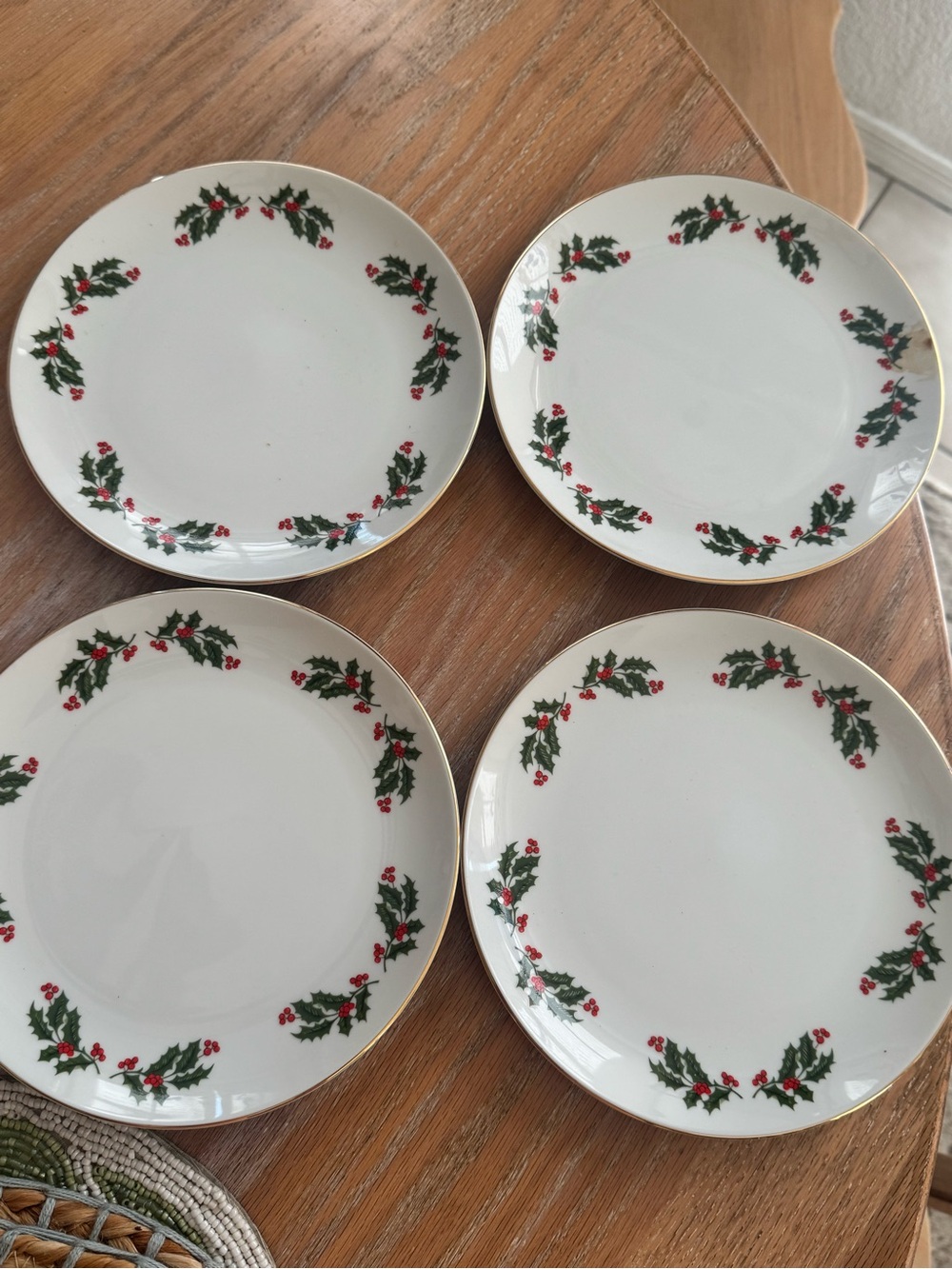 Vintage set of 4 Holiday Holly Dinner Plates - White with Green & Red Accents